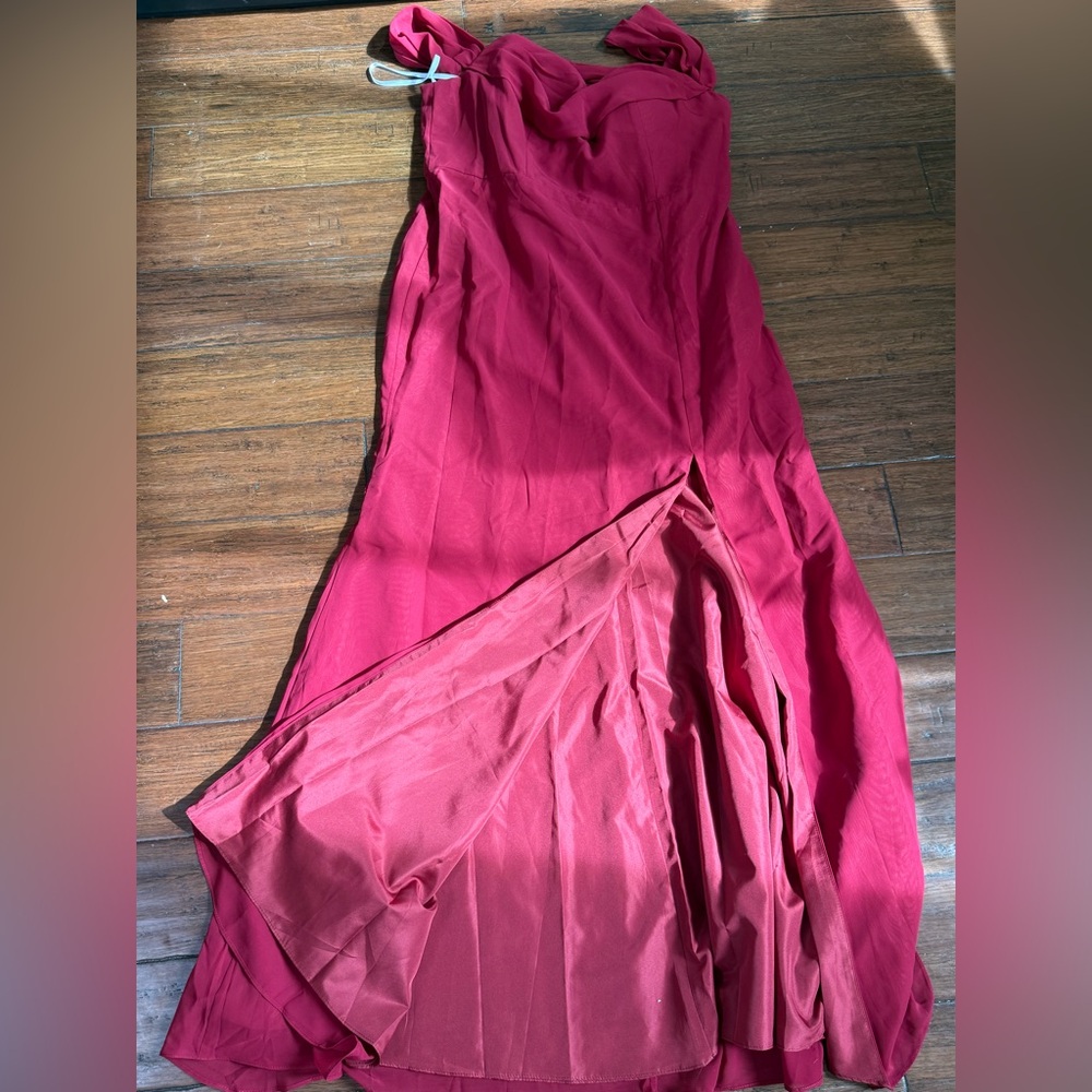 Elegant Raspberry Maxi Dress with Front Slit